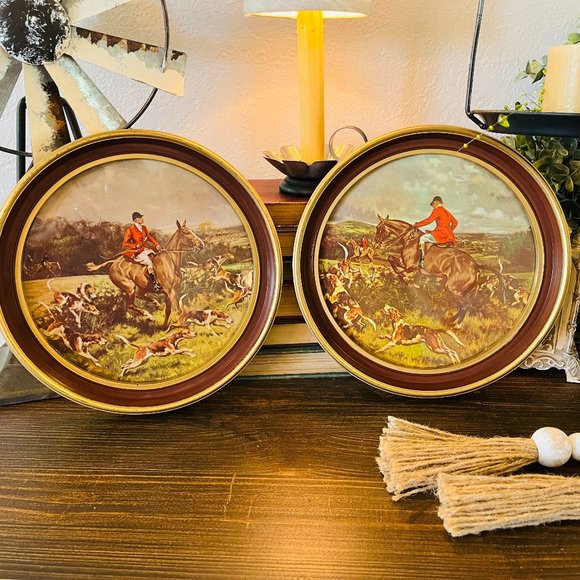 Vintage Other - 2 VTG round pictures of an English Fox hunt "Gilbert S. Wright"
